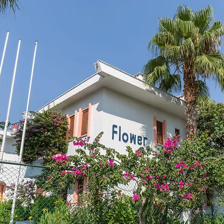Flower Villa Apart-3